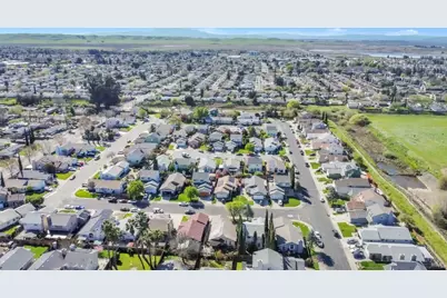 356 Jacaranda Drive, Suisun City, CA 94585 - Photo 39