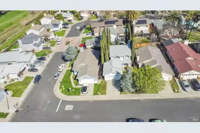 356 Jacaranda Drive, Suisun City, CA 94585 - Photo 29