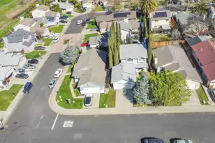 356 Jacaranda Dr, Suisun City, CA 94585 - Photo 29