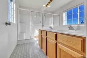 356 Jacaranda Dr, Suisun City, CA 94585 - Photo 25