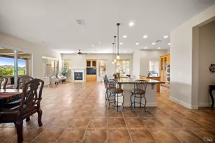 210 Magnolia Dr, Rio Vista, CA 94571 - Photo 5