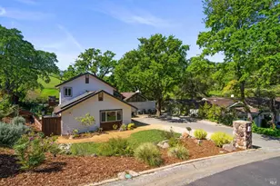 215 Wykoff Dr, Vacaville, CA 95688 - Photo 3