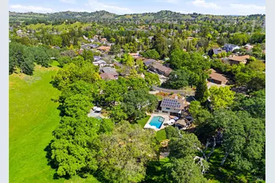 215 Wykoff Drive, Vacaville, CA 95688 - Photo 55