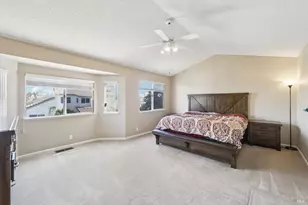 1294 Mayfield Cir, Suisun City, CA 94585 - Photo 21