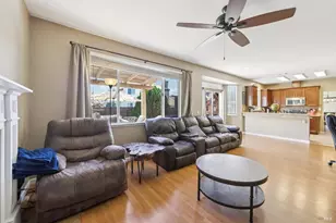 1294 Mayfield Cir, Suisun City, CA 94585 - Photo 5