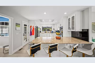 1081 Tamarisk Drive #A, Napa, CA 94559 - Photo 19