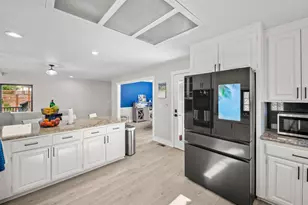 1081 Tamarisk Dr, Napa, CA 94559 - Photo 23