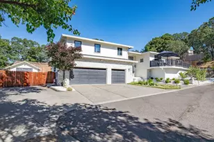 1081 Tamarisk Dr, Napa, CA 94559 - Photo 5