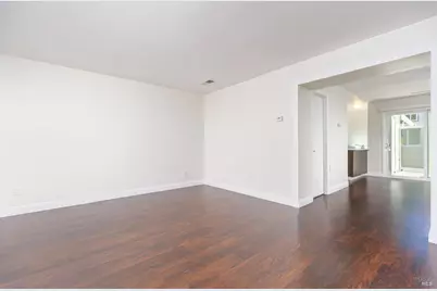 32 Oliva Drive, Novato, CA 94947 - Photo 7