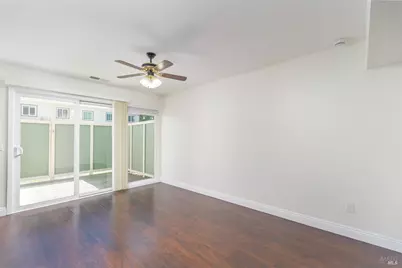 32 Oliva Drive, Novato, CA 94947 - Photo 9