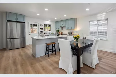 435 University Street, Healdsburg, CA 95448 - Photo 25