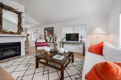 435 University Street, Healdsburg, CA 95448 - Photo 21