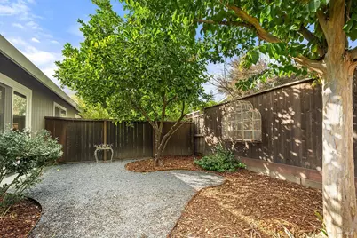 435 University Street, Healdsburg, CA 95448 - Photo 51