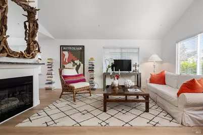 435 University Street, Healdsburg, CA 95448 - Photo 3