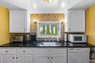 2010 1st St, Napa, CA 94559 - Photo 43