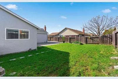 1706 Ventura Way, Suisun City, CA 94585 - Photo 33