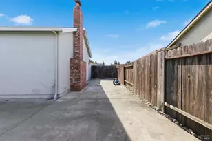 1706 Ventura Way, Suisun City, CA 94585 - Photo 35