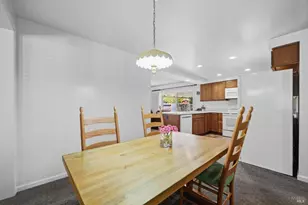 3378 Twin Oaks Dr, Napa, CA 94558 - Photo 15