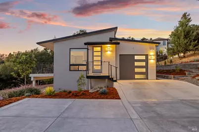 5095 Knollwood Court, Santa Rosa, CA 95403 - Photo 3