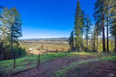 3210 W Dry Creek Road, Healdsburg, CA 95448 - Photo 3