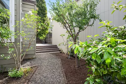 1312 Foothill Drive, Healdsburg, CA 95448 - Photo 37