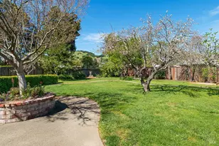 10 St John Ct, Novato, CA 94947 - Photo 23