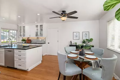 10 Saint John Court, Novato, CA 94947 - Photo 9