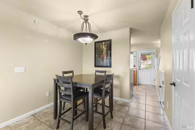 2310 Iroquois Street, Santa Rosa, CA 95403 - Photo 7