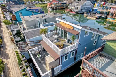 17 E Pier, Sausalito, CA 94965 - Photo 1