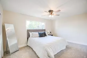 905 W F St, Dixon, CA 95620 - Photo 19