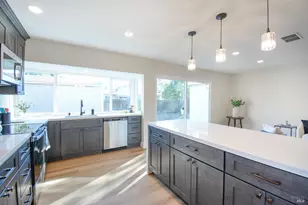 905 W F St, Dixon, CA 95620 - Photo 13