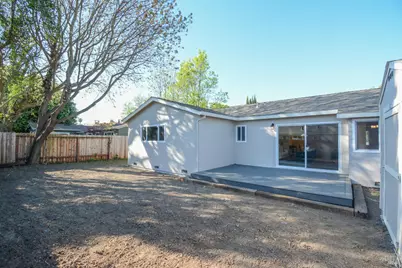 905 W F Street, Dixon, CA 95620 - Photo 31