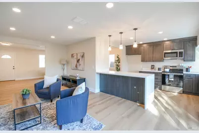 905 W F Street, Dixon, CA 95620 - Photo 11