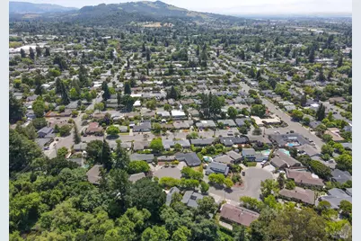 1821 Sherwood Court, Santa Rosa, CA 95405 - Photo 27