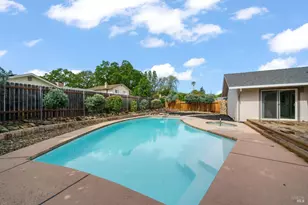 172 Salinas Dr, Vacaville, CA 95688 - Photo 33