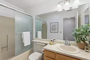 105 Falcon Dr, Cotati, CA 94931 - Photo 25