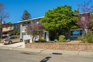 1229 Monte Vista Ct, Benicia, CA 94510 - Photo 3