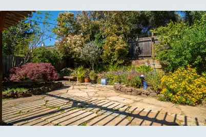 1229 Monte Vista Court, Benicia, CA 94510 - Photo 45