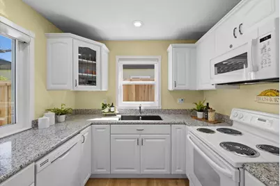 153 Fairoaks Drive, Vacaville, CA 95688 - Photo 17