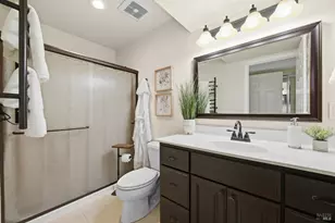 153 Fairoaks Dr, Vacaville, CA 95688 - Photo 27