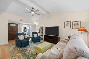 153 Fairoaks Dr, Vacaville, CA 95688 - Photo 5