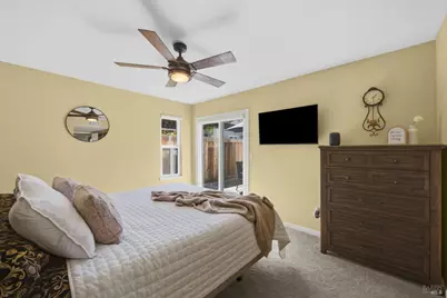 153 Fairoaks Drive, Vacaville, CA 95688 - Photo 23