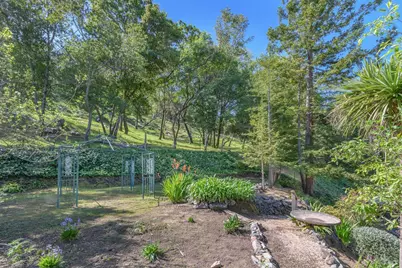 455 Corte Norte, Novato, CA 94949 - Photo 35