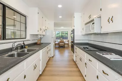 455 Corte Norte, Novato, CA 94949 - Photo 9