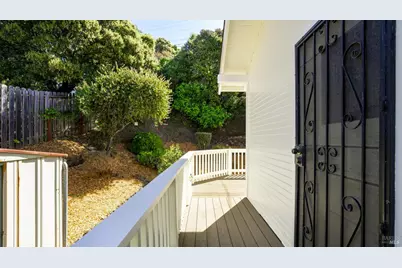 733 I Street, Petaluma, CA 94952 - Photo 27