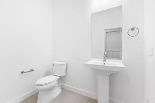 7325 Willowglen Dr, Rohnert Park, CA 94928 - Photo 13