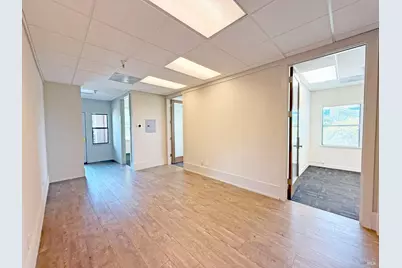 1055 Broadway, Sonoma, CA 95476 - Photo 17