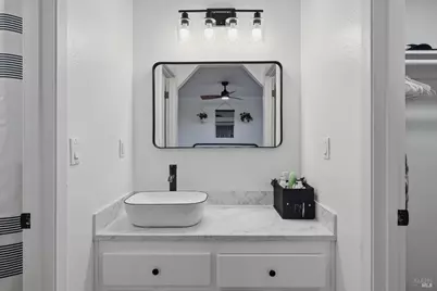 19004 Deer Hill Road, Hidden Valley Lake, CA 95467 - Photo 29