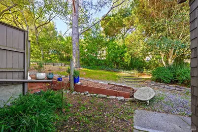 1411 Casa Buena Drive #31, Corte Madera, CA 94925 - Photo 27