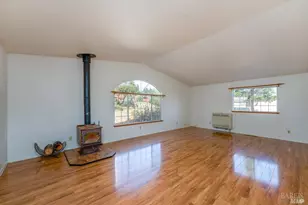 27841 Poppy Dr, Willits, CA 95490 - Photo 5
